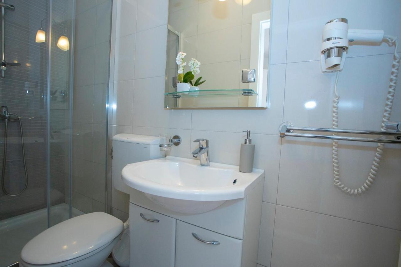 Villa Milenka - Apartmani Gorana Tučepi Eksteriør billede