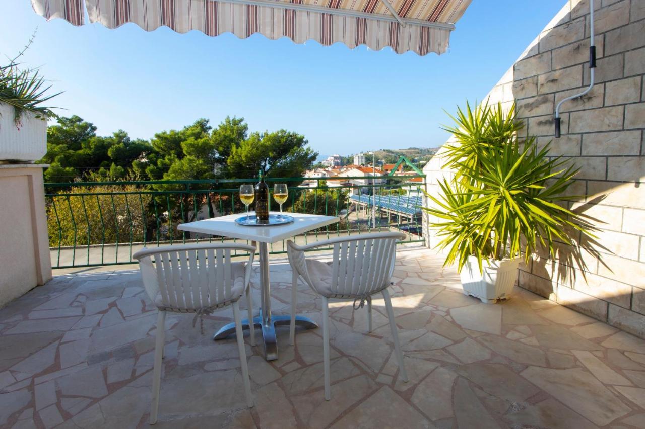 Villa Milenka - Apartmani Gorana Tučepi Eksteriør billede