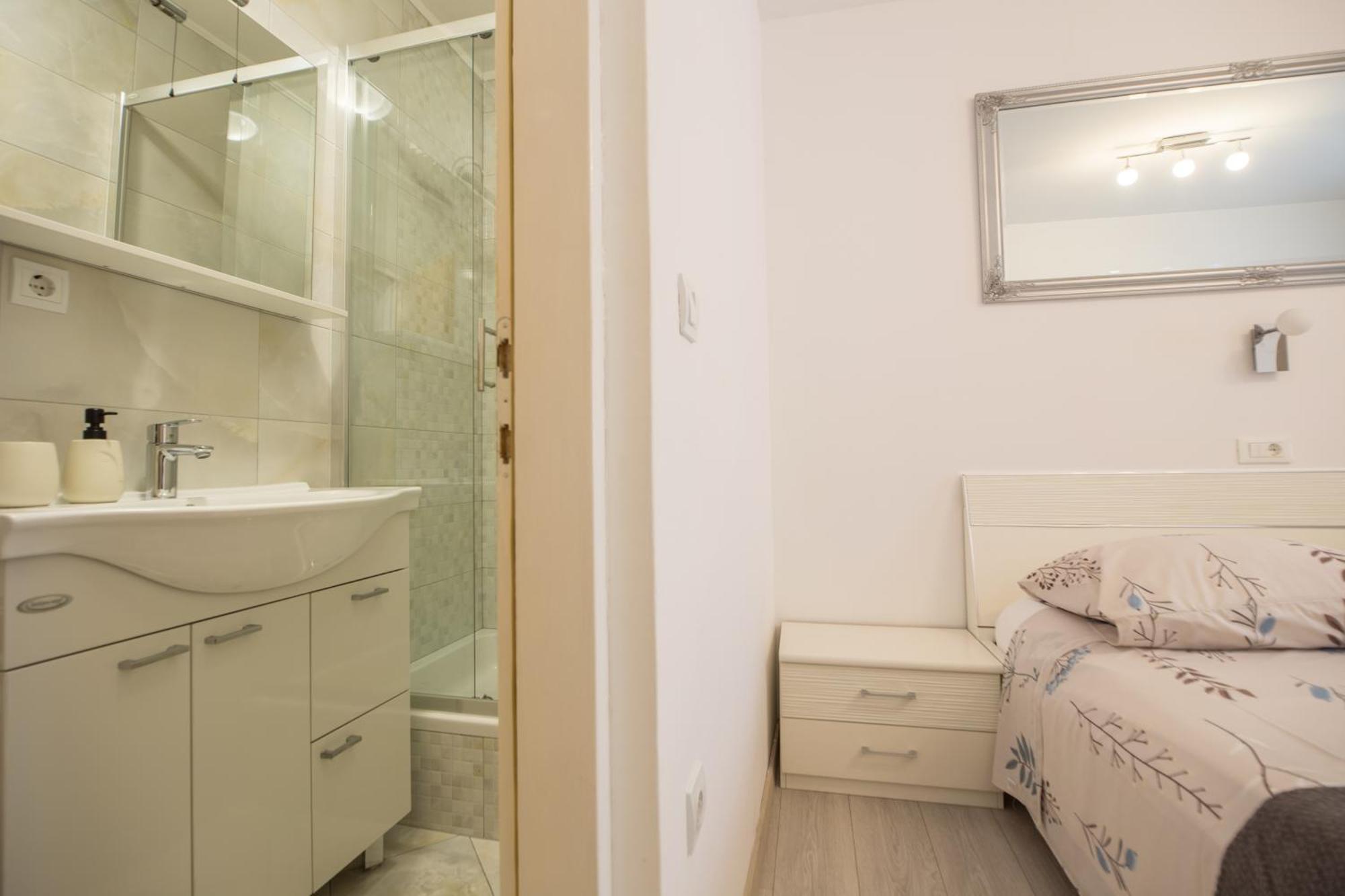 Villa Milenka - Apartmani Gorana Tučepi Værelse billede